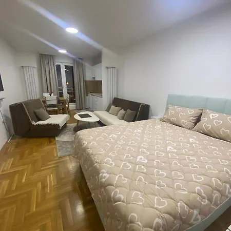 Apartman Nice Apartment